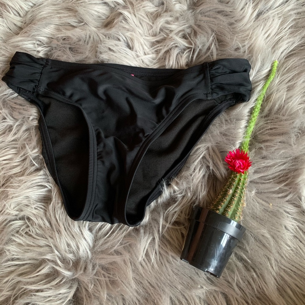 perfect black bikini bottom